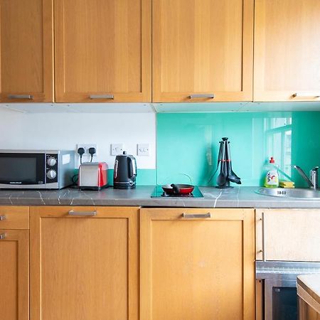 London Central Studio Екстер'єр фото